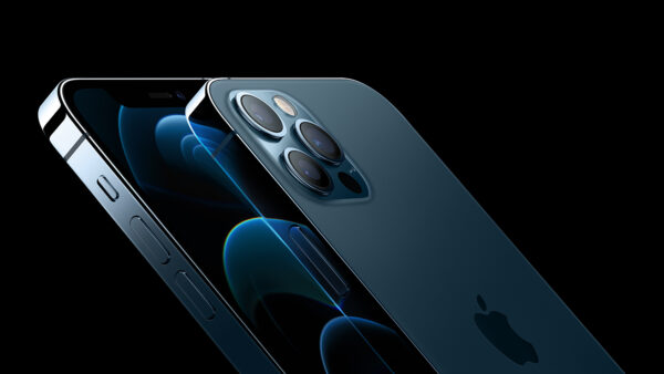 Apple announce iphone12pro 10132020 2.jpg.landing big 2x 2